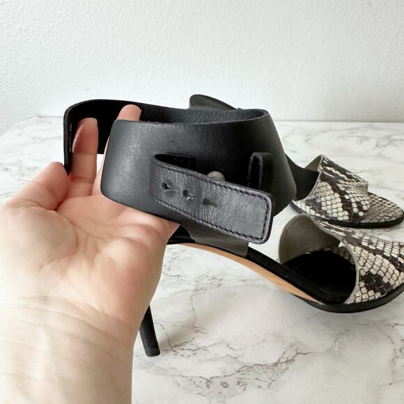 Vince Snake Leather Ankle Cuff Sandal Heels Women’s Size‎ 9.5 EU 41 ANTONIA - Picture 10 of 11